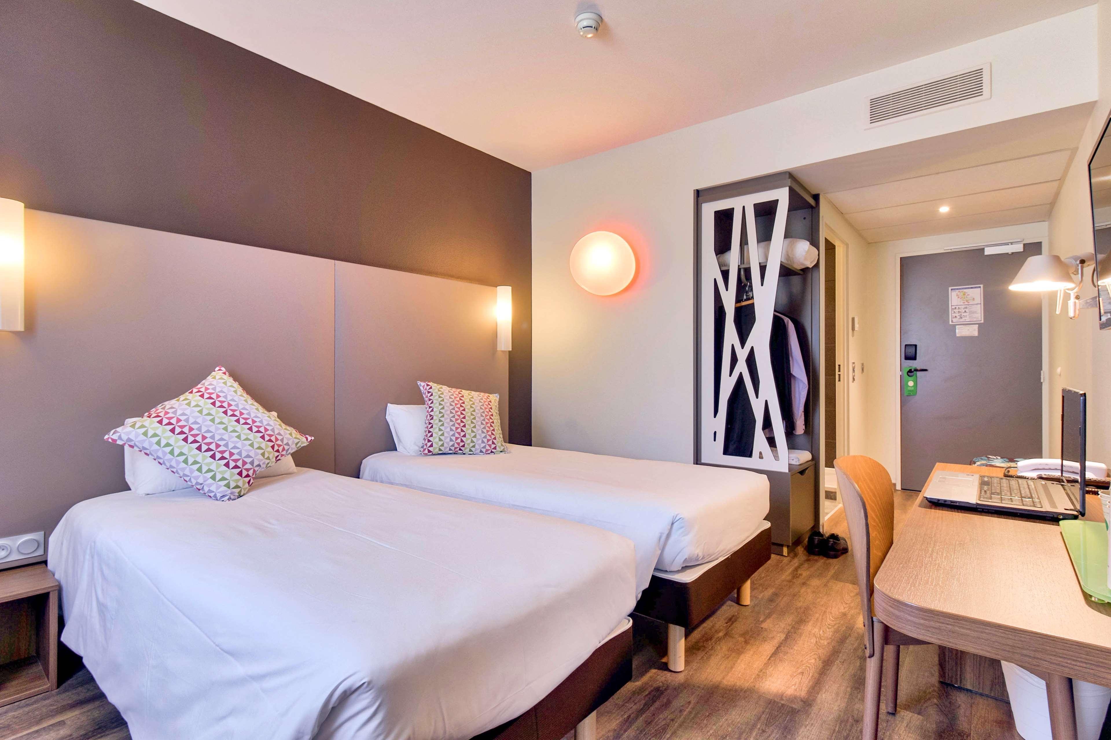 Campanile Saint Jean De Luz Hotel Екстериор снимка