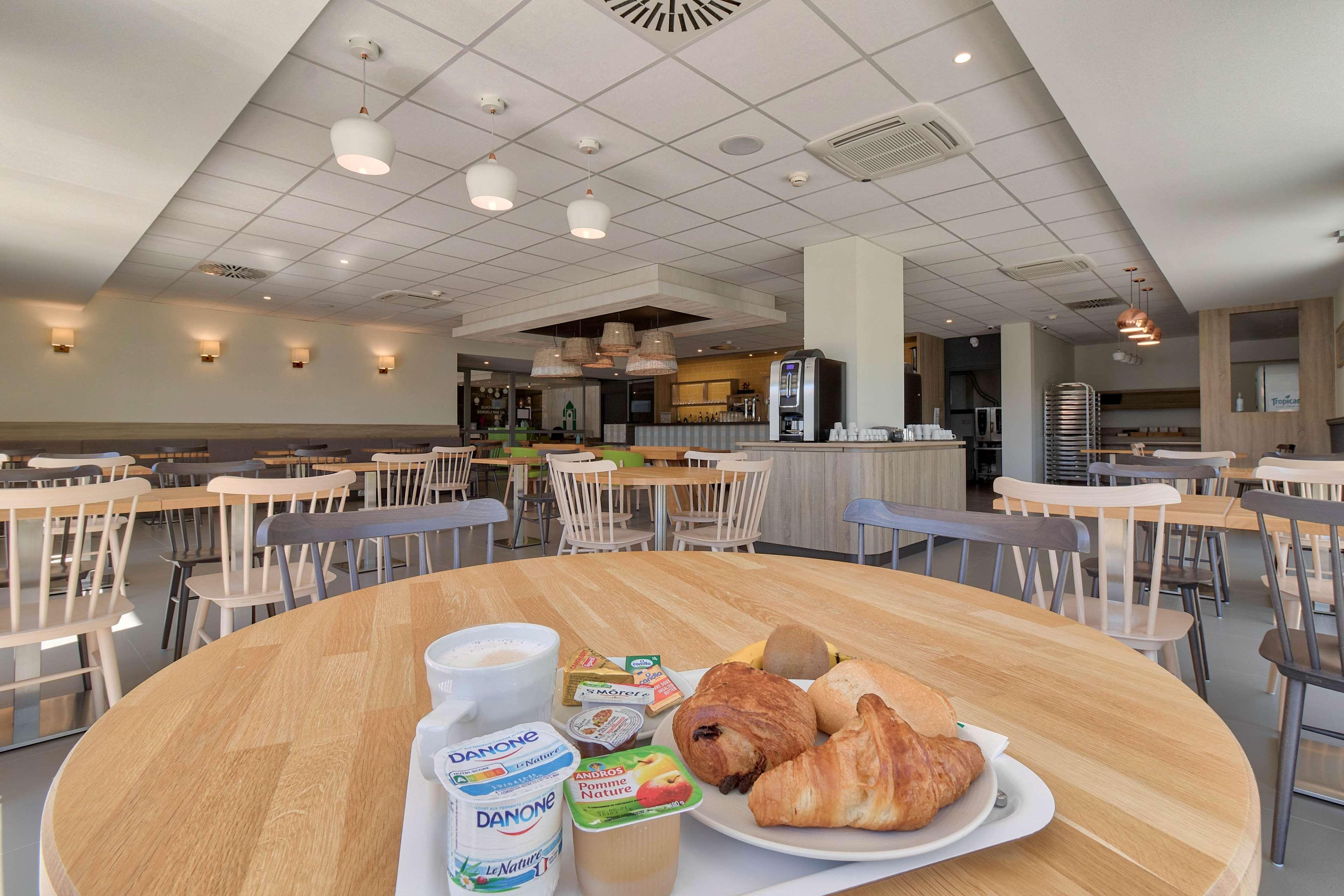 Campanile Saint Jean De Luz Hotel Екстериор снимка